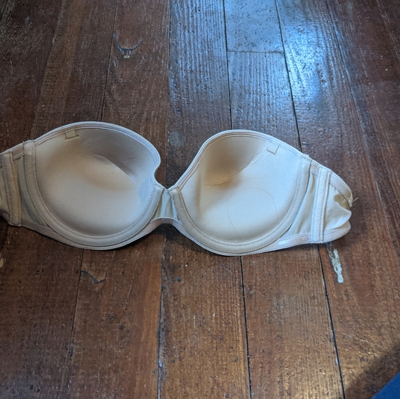 Calvin Klein strapless push up bra - Picture 3 of 3
